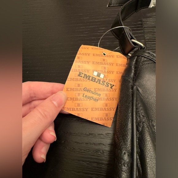 NEW Deadstock Vintage Genuine Leather Saddle Bag Black Leather Purse - Picture 4 of 8